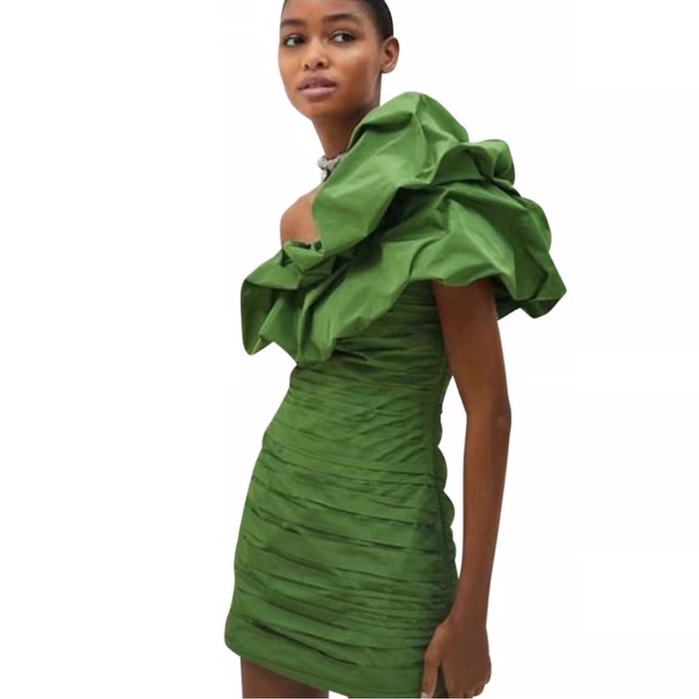 H&M Conscious Green Draped One Shoulder Ruched Mini Dress Size 8